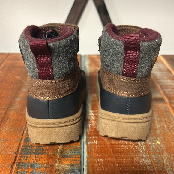 Cozy child Duck Boots in Brown, Blue and Gray - Picture 4 of 7